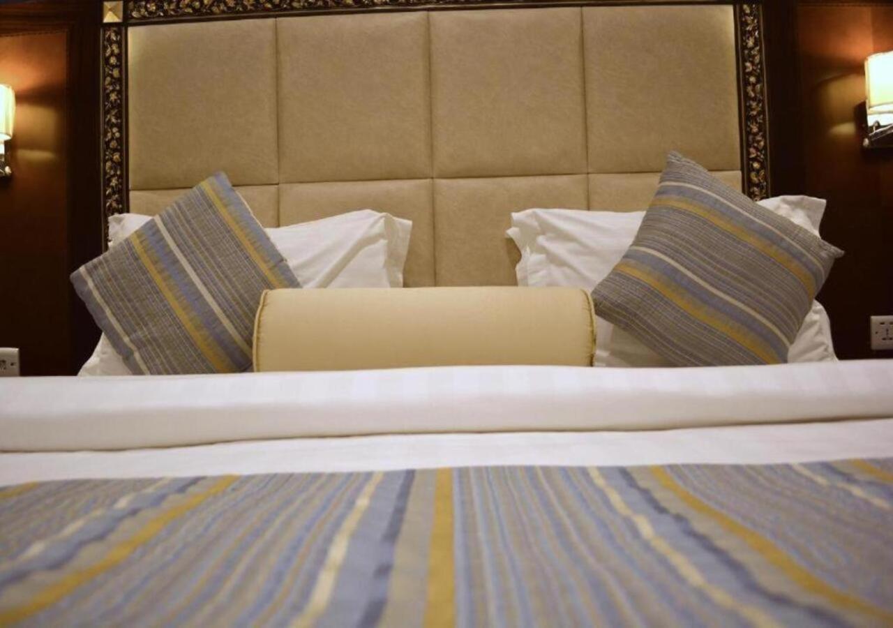 Tobal Al Hamra Hotel Apartments Jeddah Ngoại thất bức ảnh
