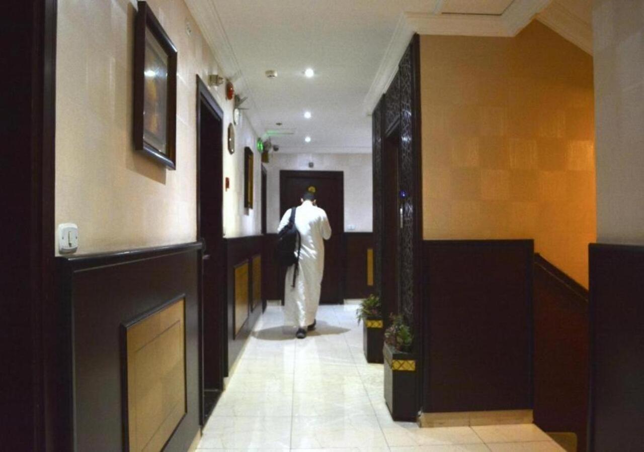 Tobal Al Hamra Hotel Apartments Jeddah Ngoại thất bức ảnh